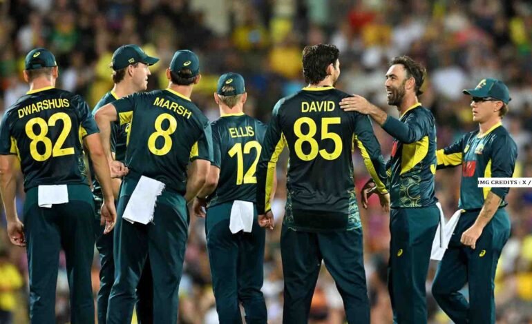 Glenn Maxwell celebrates dismissing Lhuan-dre Pretorius during the first T20I between Australia and South Africa